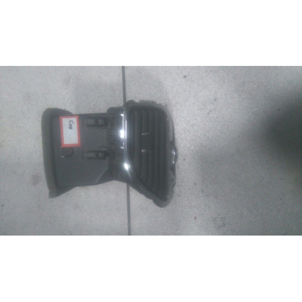 Difusor De Ar Dianteira Direito Fiat Freemont