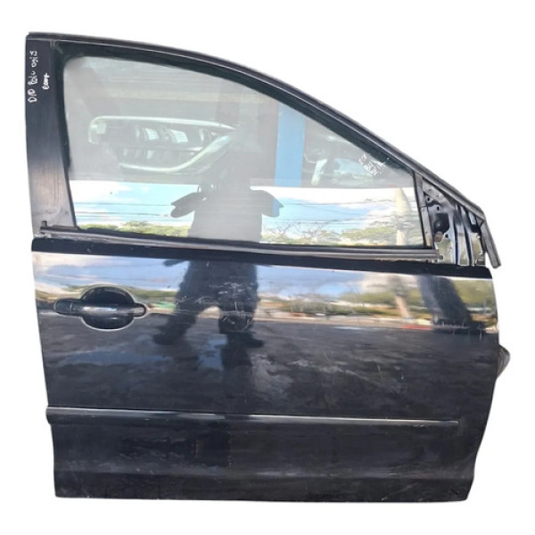Porta Dianteira Direita Volkswagen Polo 2003/15 Dianteira Direita