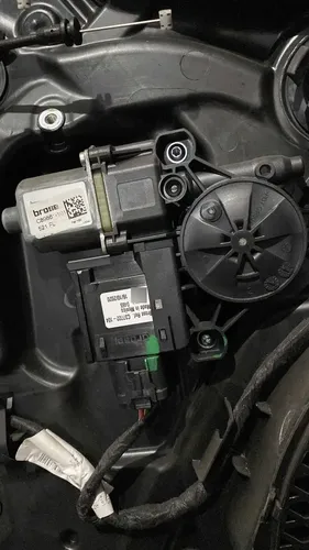 Motor Módulo Máquina Vidro D.e. Jeep Renegade