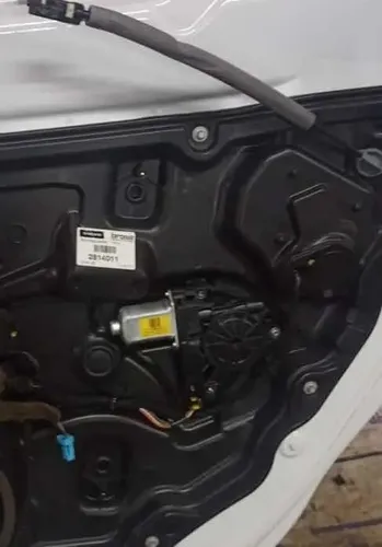 Máquina Vidro Traseira Direita Volvo Xc60 2009 / 2017
