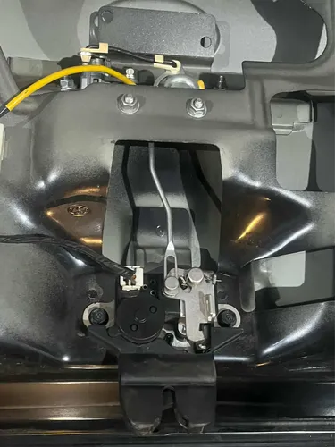 Fechadura Tampa Traseira Hyundai Azera 2008/2011