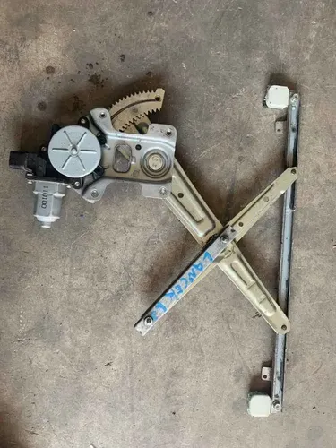 Máquina De Vidro Elétrico Dia Esquerda Mitsubishi  Lancer