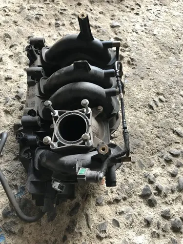 Coletor De Admissão Renault Symbol 1.6 8v 2012