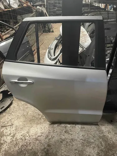 Porta Traseira Direita Hyundai Santa Fe 2010 / 2013