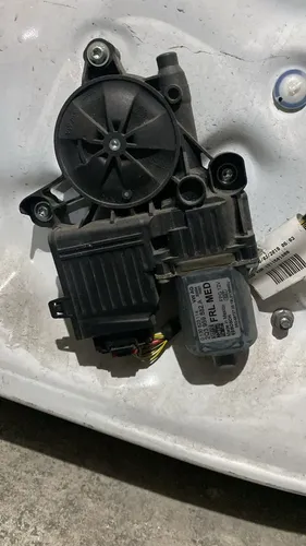 Motor Máquina De Vidro Dianteira Direita Vw Virtus 2018