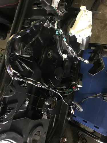 Máquina De Vidro Elétrico Dianteira Esquerda Ford New Fie