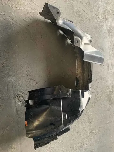 Parabarro Dianteiro Esquerdo (519613020) Fiat Toro