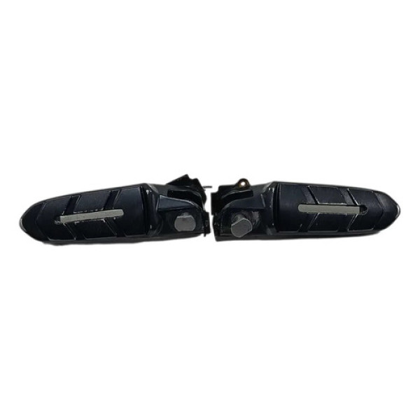 Pedaleira Traseira Par Bajaj Dominar D400 23/25 Original