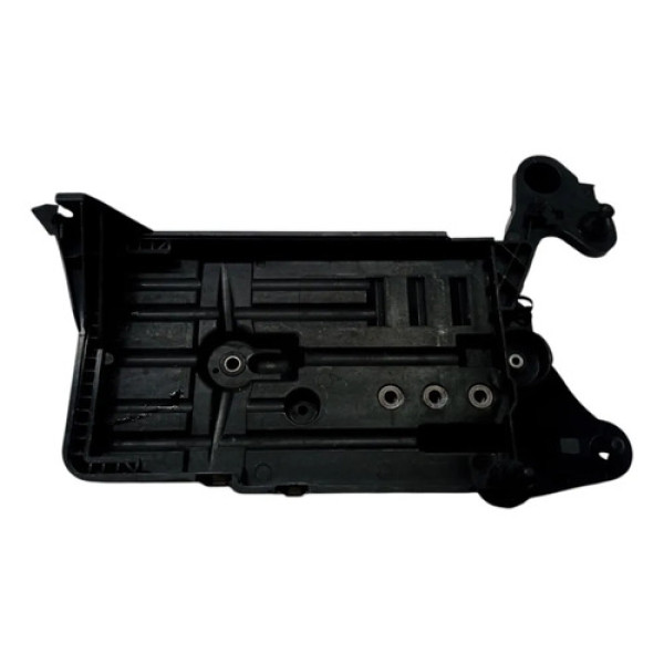 Suporte Base Bateria Diant Vw Jetta Gli 2.0 Aut 2024