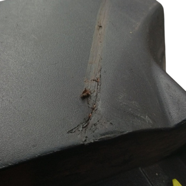Spoiler Lateral Tras Direito Chevrolet Equinox Rs 1.5t 2021 Preto