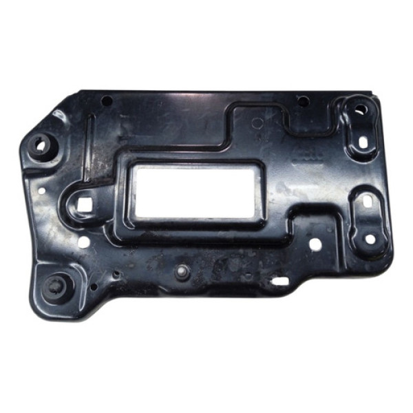 Suporte Base Bateria Mercedes Cla180 1.6t 2018 2019 