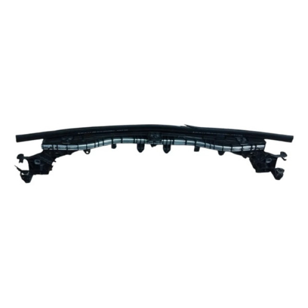 Guia Sup Parachoque Diant Mercedes C200 2.0 T 2016 Detalhe