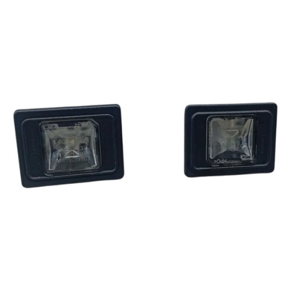 Par Luz Placa Mercedes A200 1.3 Sedan Hi 2019