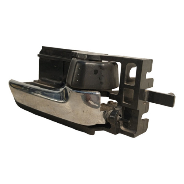Macaneta Interna Tras Dir Suzuki Sx4 2.0 Gasol 2010 2012 Ok Traseira