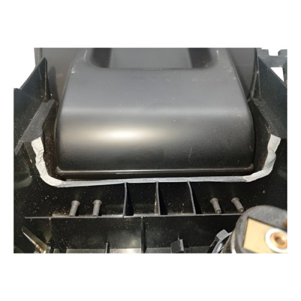 Apoio De Braço Console Central Volvo Xc60 2010 2011 2012