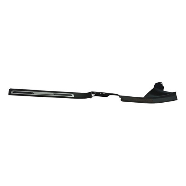 Soleira Esquerda Volkswagen Jetta Gli 2.0 T 2024 Preto