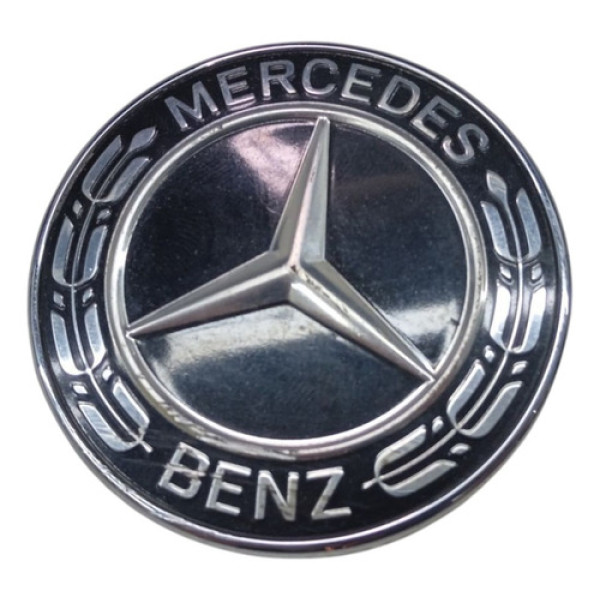 Emblema Capo Mercedes Cla180 2018 2019  Ok