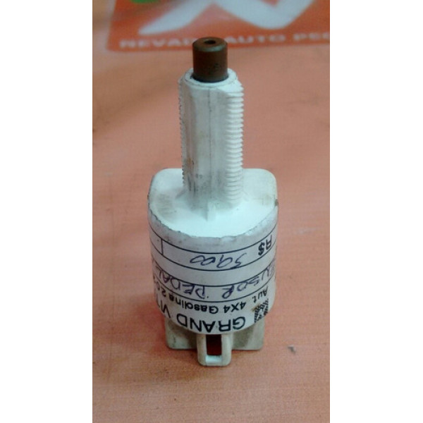Sensor Pedal Freio Suzuki Grand Vitra 2.0 2010 Autom H06