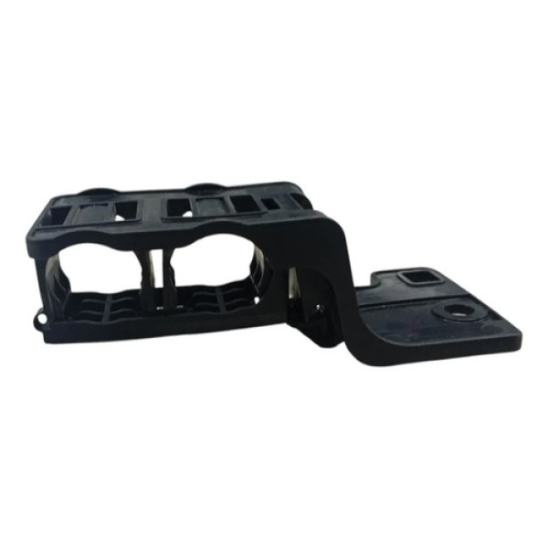 Suporte Mangueira Radiador Mercedes Gla 200 2016
