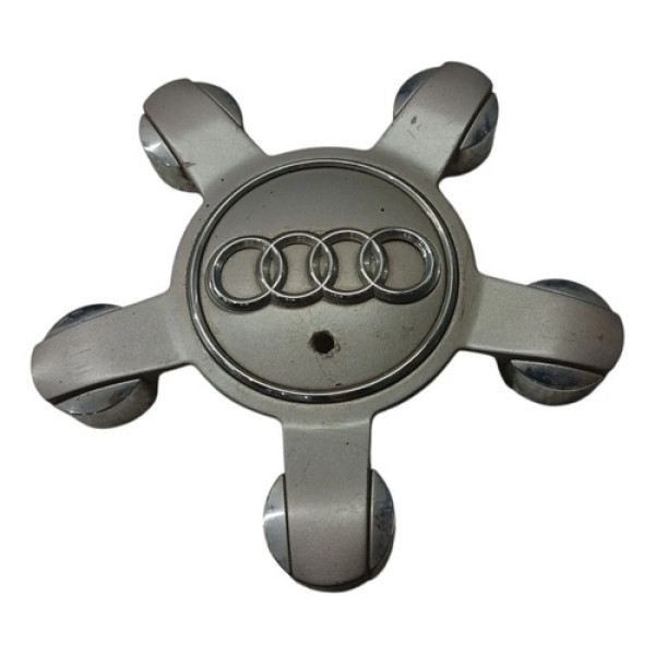 Calotinha Parafuso Audi A3 Sportback 2.0 2011 Prata Prata