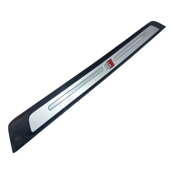 Soleira Porta Dianteira Direita Audi Q3 Tfsi 2021 2022