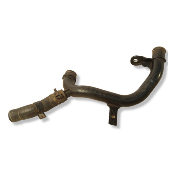 Tubo Bomba Dágua Vw Passat B7 2.0 2011 2012 2013 2014  Preto