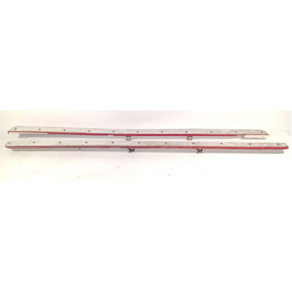 Par Estribo Land Rover Defender 1999 2000 2001 2002 2003  Vermelho