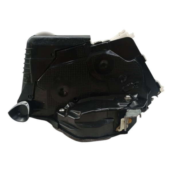 Fechadura Porta Dianteira Dir Toyota Prius Nga Hybrid 2018