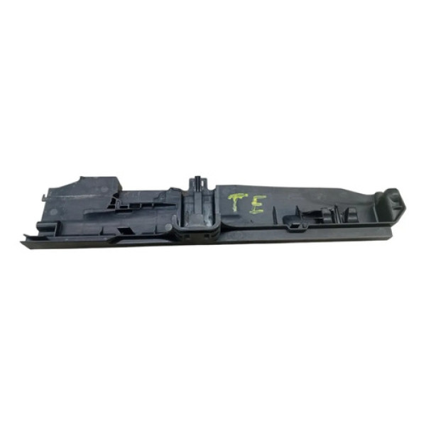 Defletor Esquerdo Radiador Bmw X1 Sdrive 18i 2.0 2011