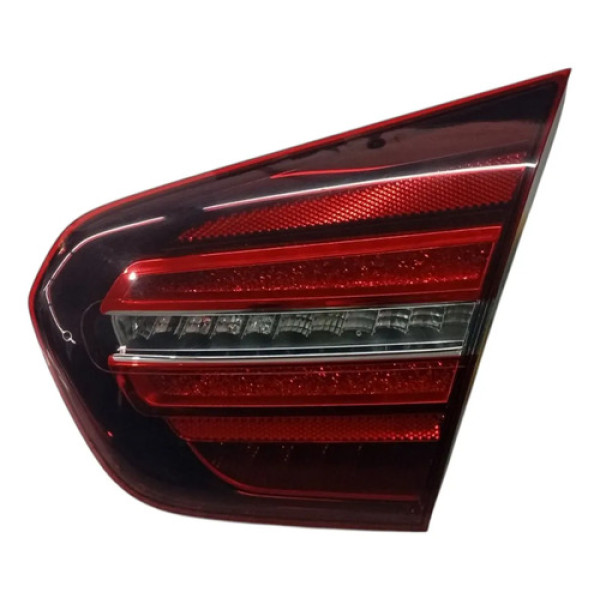 Lanterna Tampa Direita Mercedes Gla200 1.6 T 2019 Direito/passageiro Vermelho
