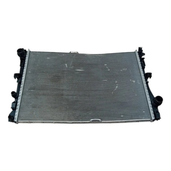 Radiador Água Mercedes C200 2.0 T 2015 2016 Detalhe
