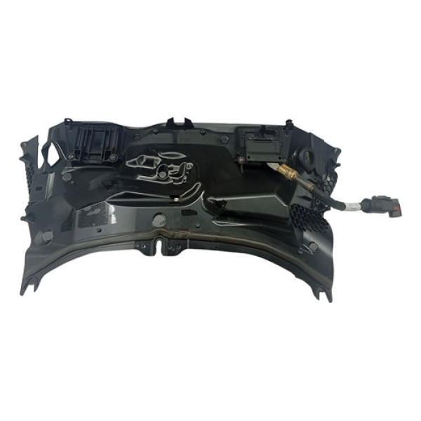 Acabamento Superior Caixa Roda Mercedes C200 Hybrid 1.5t 19