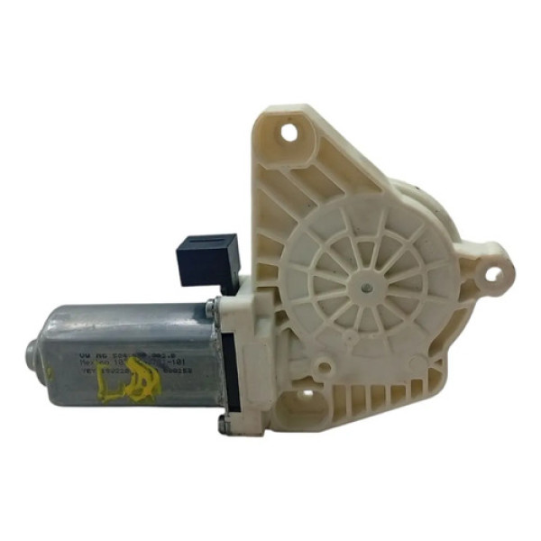 Motor Vidro Dianteiro Direito Vw Jetta Gli 2020