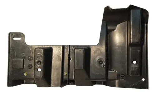 Suporte Parachoque Tras Esq Jeep Cherokee Sport 3.7 V6 2007