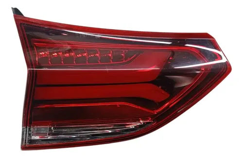 Lanterna Esquerda Tampa Traseira Chevrolet Tracker 2023 2024 Esquerdo/motorista Âmbar
