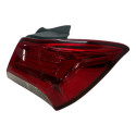 Lanterna Traseira Direita Chevrolet Onix Fase 2  Direito/passageiro Vermelho