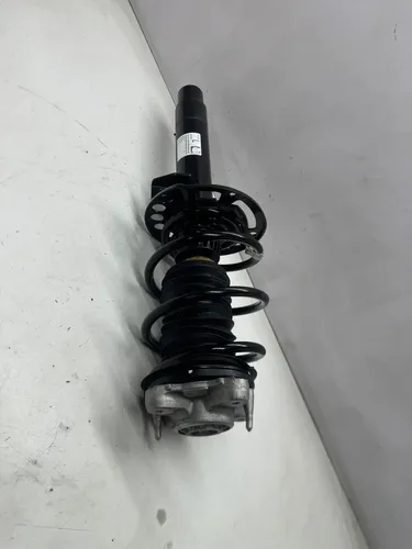 Amortecedor Mola Batente Esquerdo Bmw 320i 2020 Diante G20