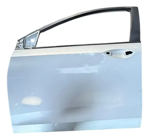 Porta Dianteira Esquerdo Chevrolet Ônix 2020 Diante  Dianteira Esquerdo Branco