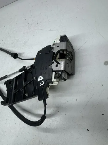 Fechadura Dianteira Direita Fiat Toro 40126025012