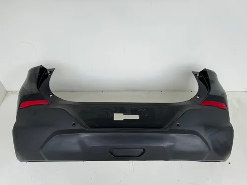 Parachoque Traseiro Chevrolet Tracker 2021 2022