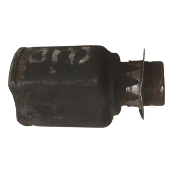 Tulipa Lado Direito Renault Clio 2004 1.0 16v.