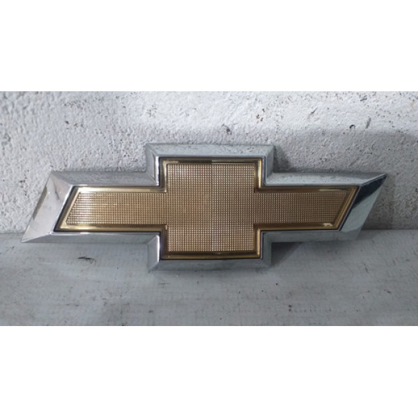 Emblema Tampa Traseira Chevrolet Prisma 2015 9092