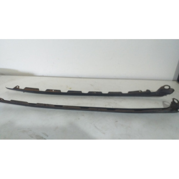 Par Cabamento E/d Lateral Parabrisa Fiat Palio 2009