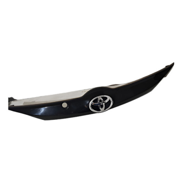 Moldura Tampa Traseira Toyota Yaris 1.3 2019