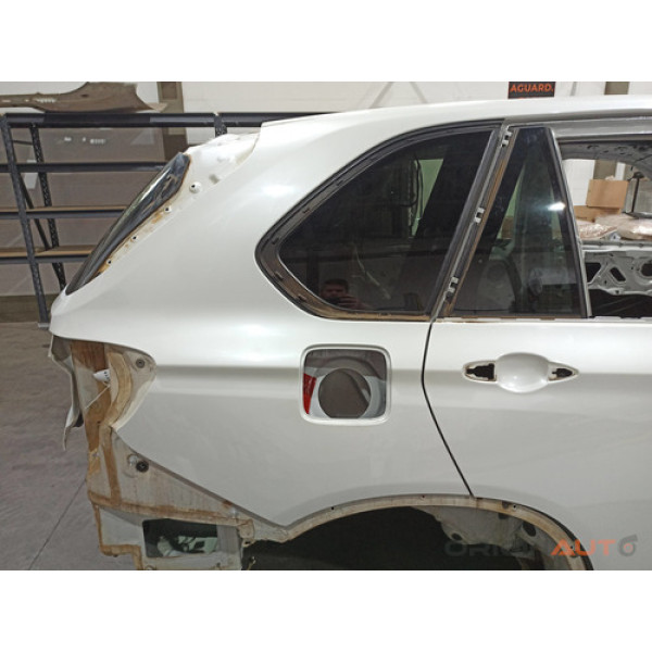 Folha Lateral Direita Bmw X5 35i F15 2014