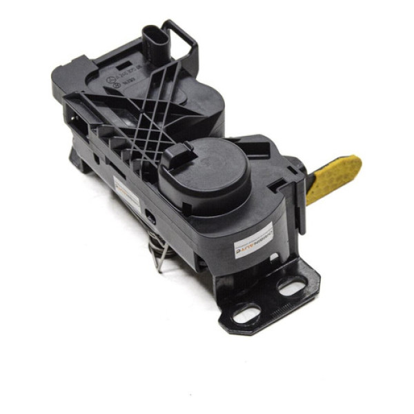 Fechadura Capô Mercedes A200 2015 A2468700558