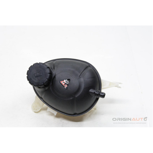Reservatorio Agua Radiador Mercedes C200 W205 2019 A20550000