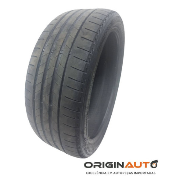 Pneu Bridgestone Turanza T005 225/40 R19 Meia Vida 2021