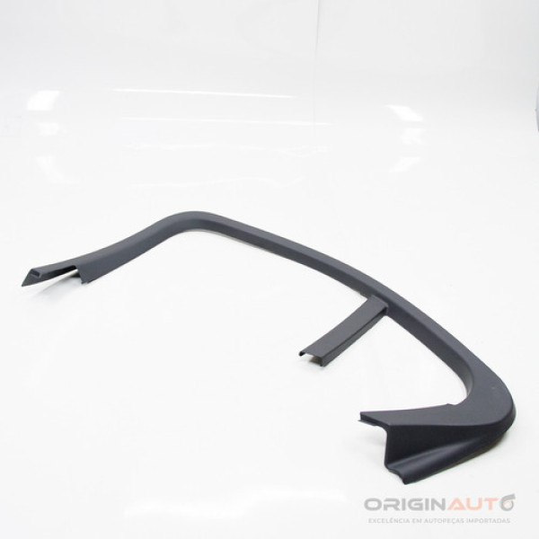 Canaleta Traseira Direita Mercedes C43 Amg 2018 A2057370271