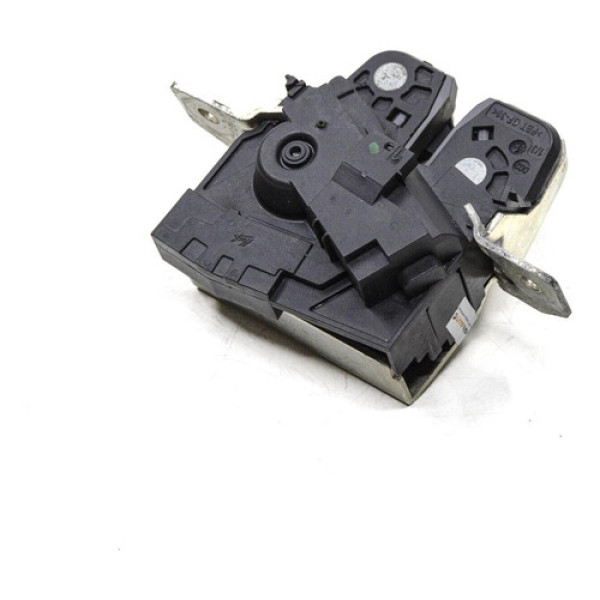 Fechadura Tampa Traseira Mercedes A200 2015 A2467401100